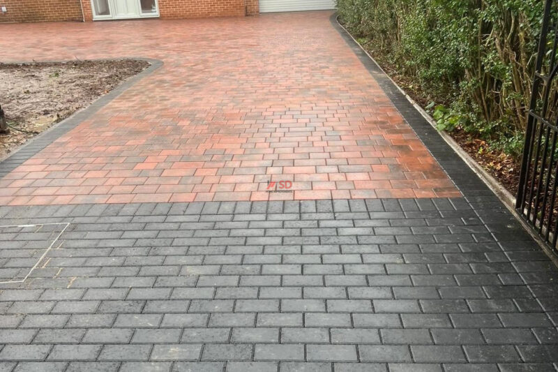 Brindle Tegula Paved Driveway with Charcoal Border and Apron in Saltford (3)