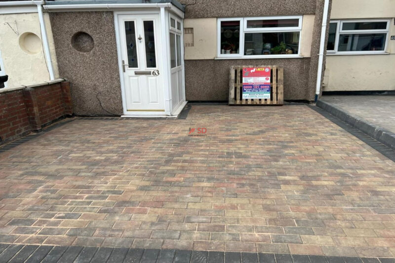 Driveway with Autumn Mix Block Paving in Yate, Bristol (5)